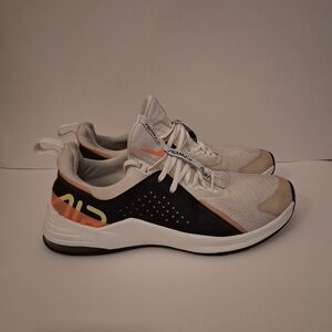 Nike Air Max Bella TR 3 Womens Size 8.5 CJ0842-107 White Running Shoes Sneakers